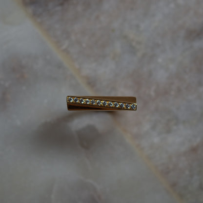 Nomalist-it ring | diamonds